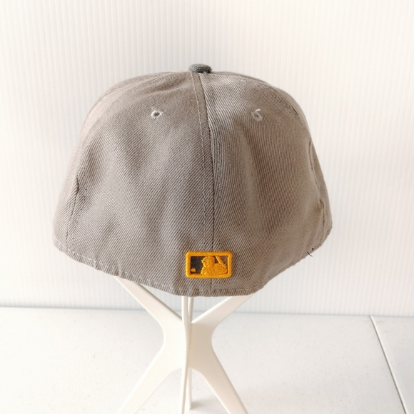 New York Yankees New Era 59 Fifty Fitted Baseball Hat Cap 7 Gray Yellow - Picture 5 of 11